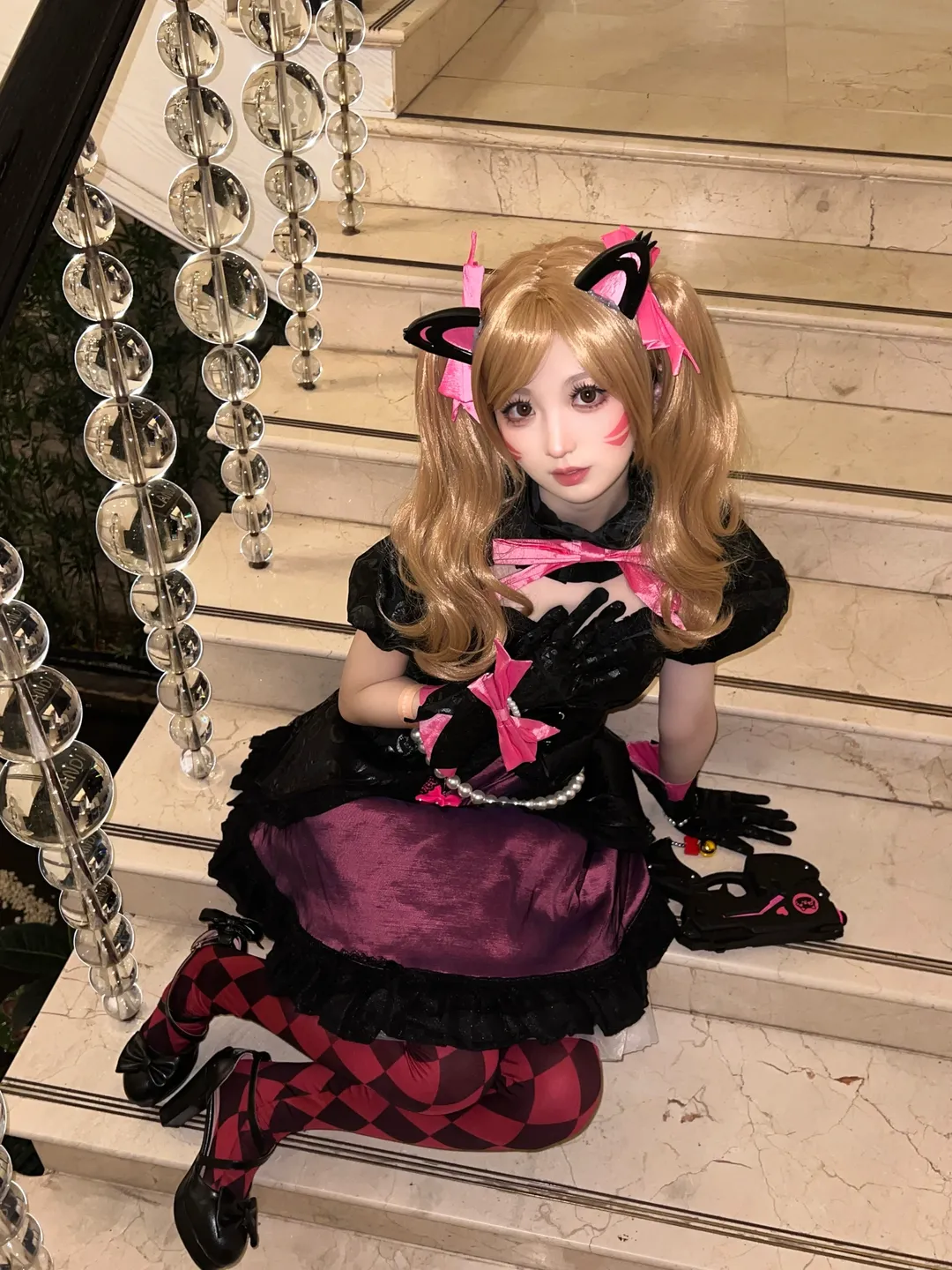 Convention photos, Overwatch, D.Va cosplay, Black cat skin, Argyle stockings