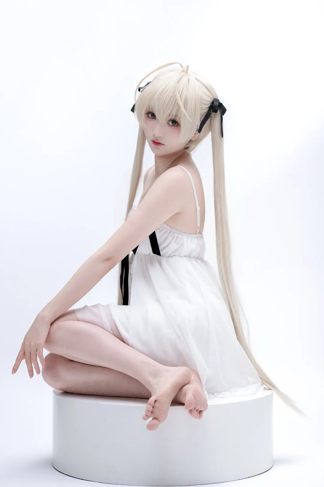 春日野穹cos, 缘之空, cosplay摄影, 日系少女, 白裙双马尾