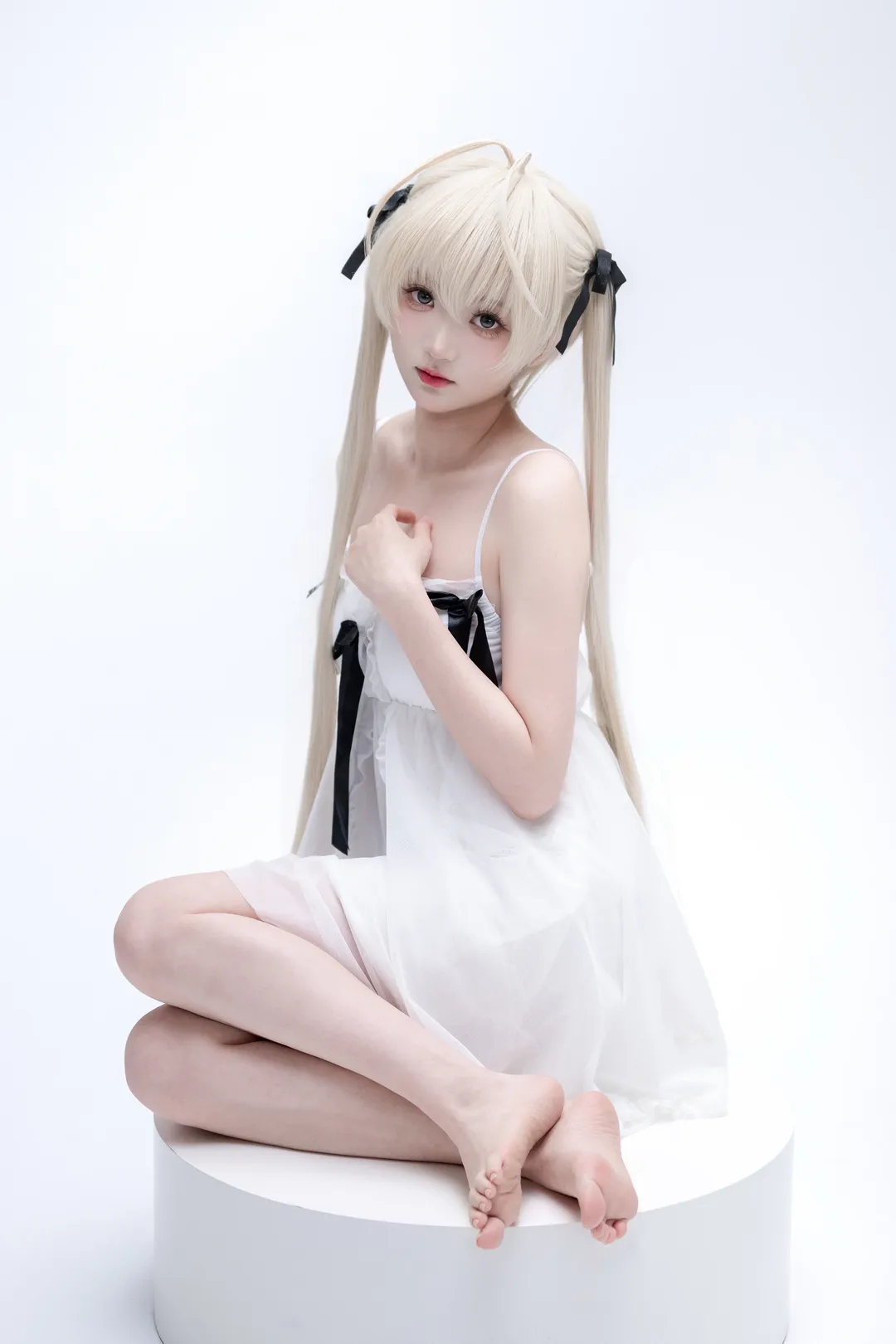 春日野穹 コスプレ, ヨスガノソラ, コスプレ撮影, 日系少女, 白いワンピース、ツインテール - 3枚目