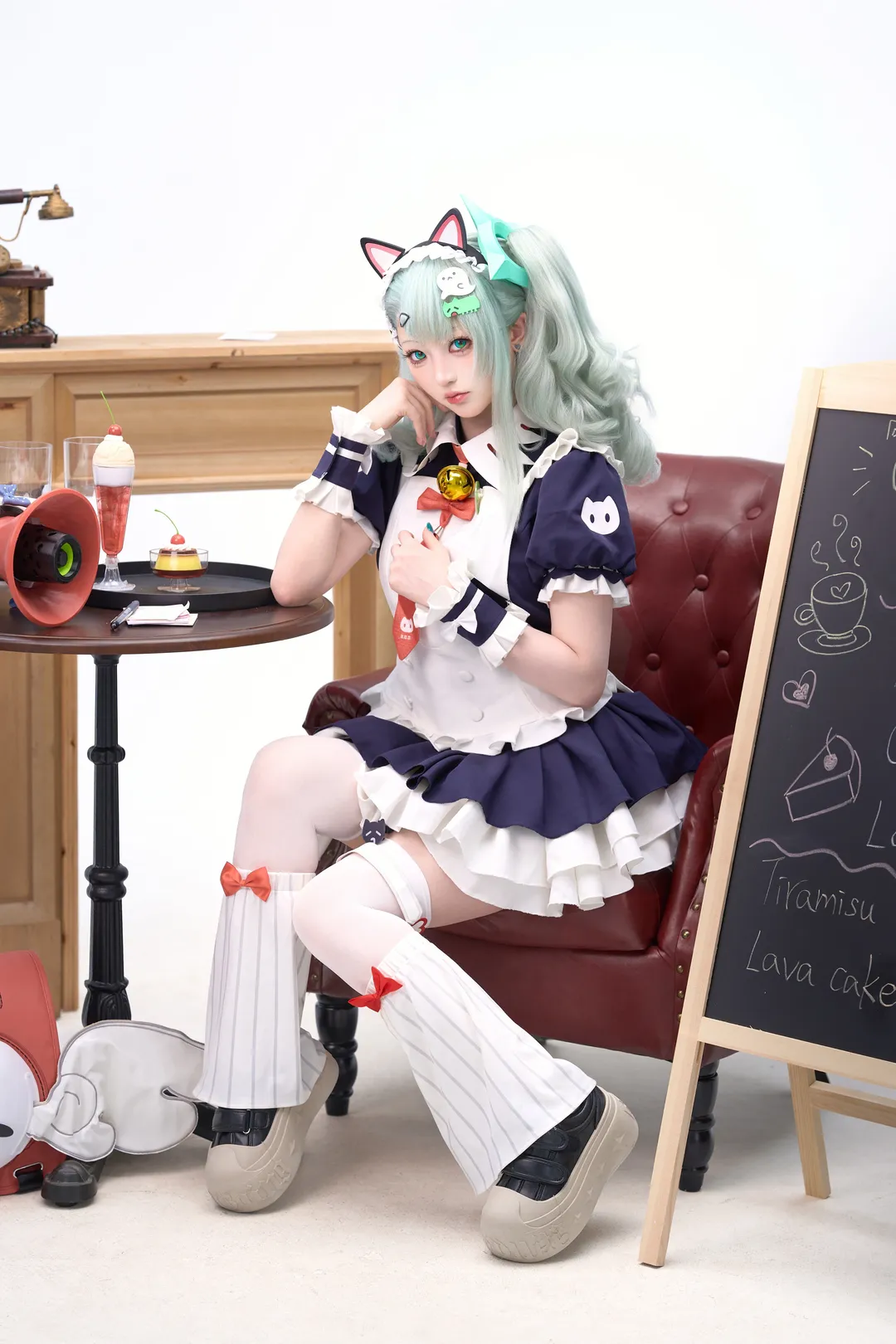 绝区零, 二次元cosplay, 千夏cos, 女仆cos, 咖啡厅摄影 - 第2张