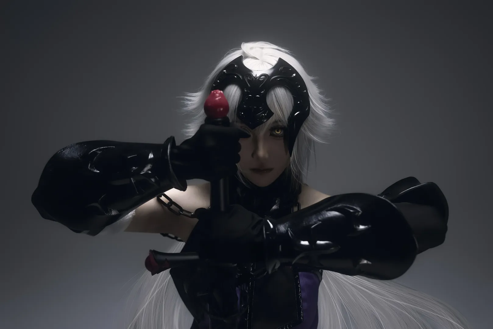 fgo, 黑贞德cos, 银发cosplay, 暗黑系cosplay, 乳胶cos
