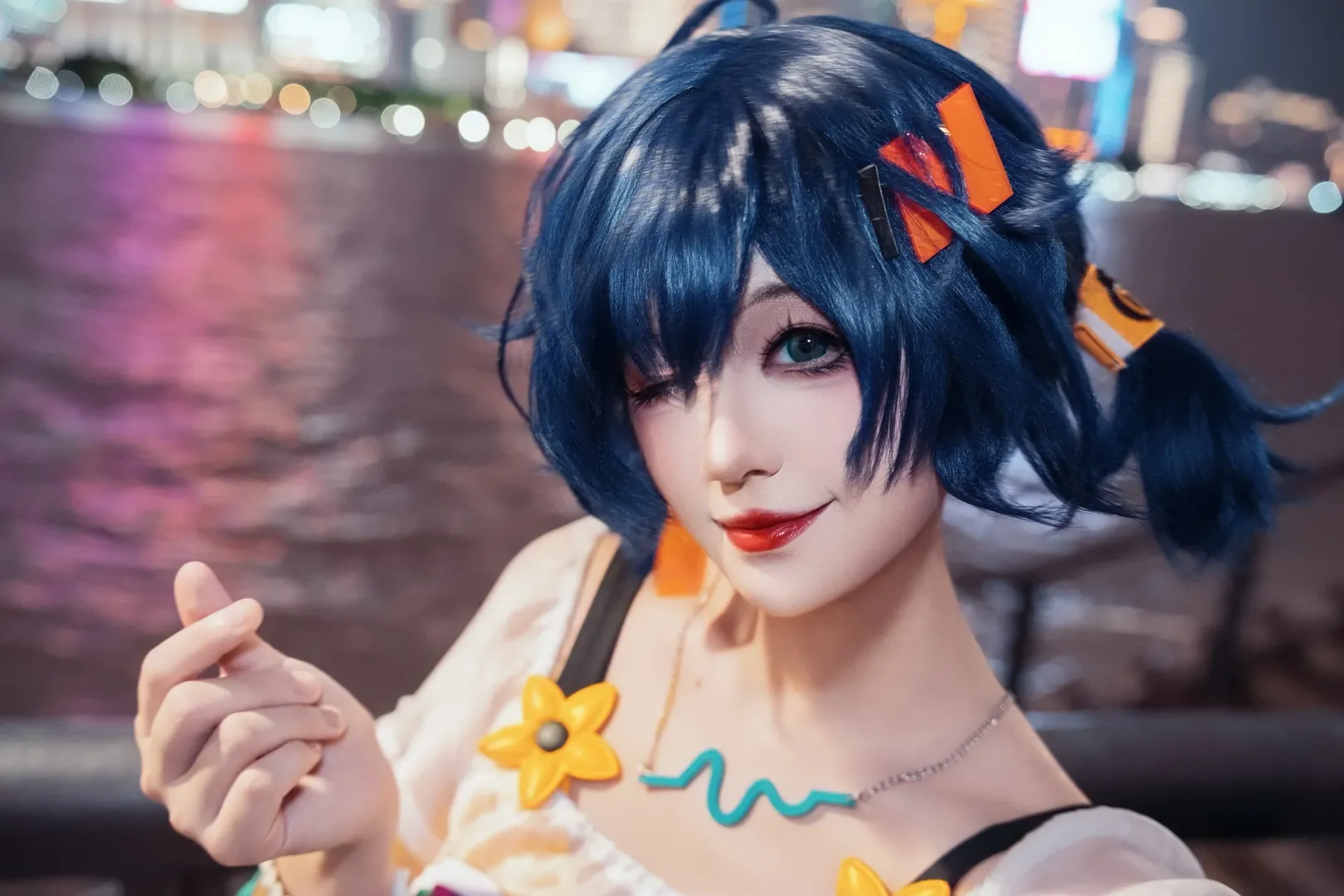 绝区零, cosplay日常, 铃cos, 游戏实景还原, 夜景自拍 - 第5张