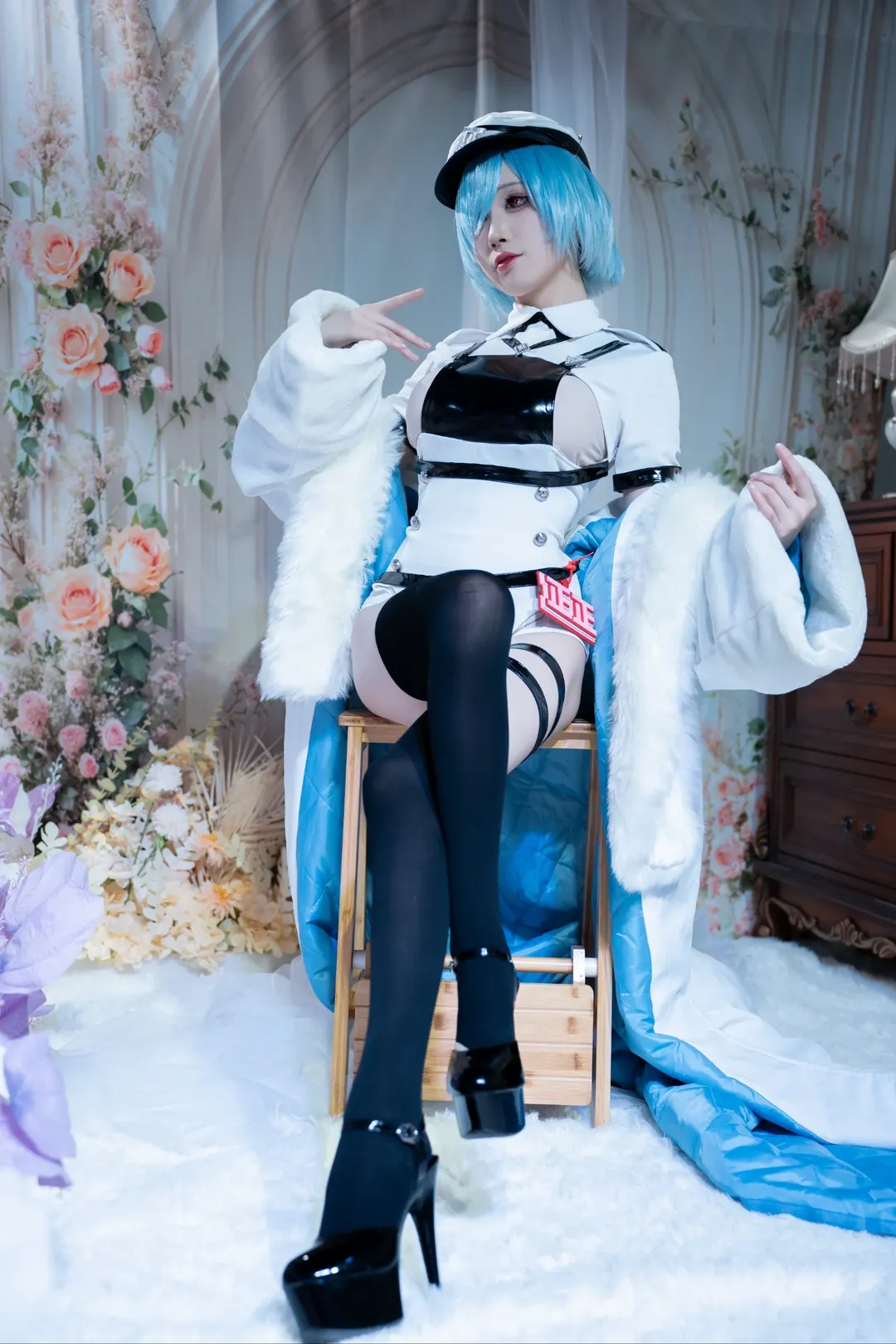 アズールレーン, コスプレ写真のシェア, クイビシェフ コスプレ, 黒ストッキングとハイヒール, 北方連合 - 5枚目