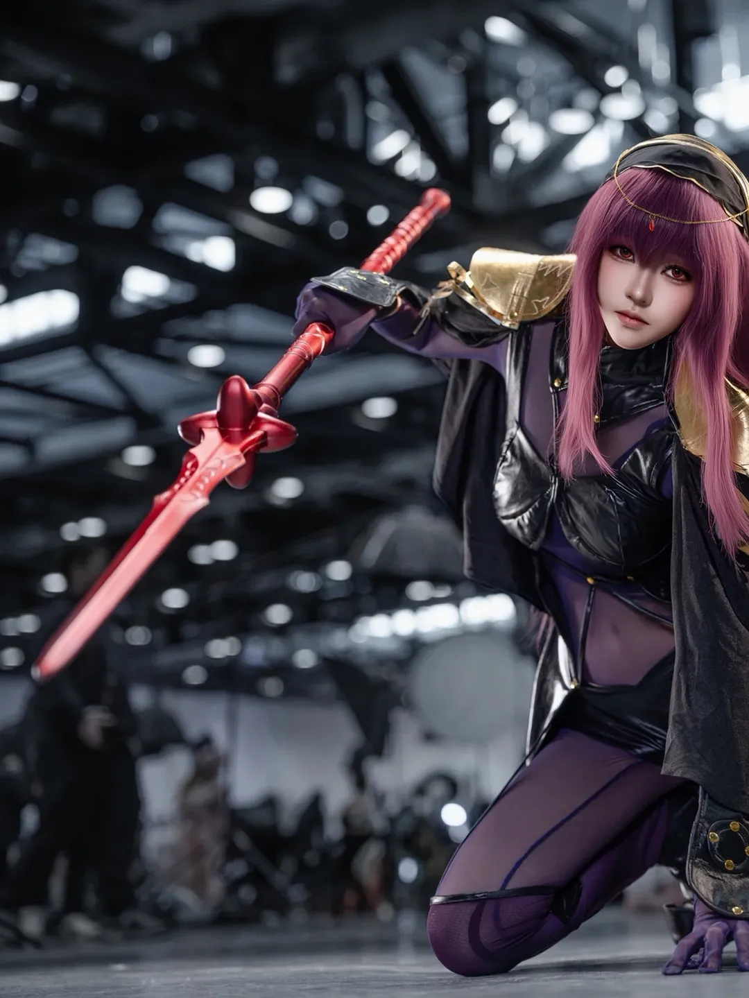 Fate/Grand Order, イベント写真, 二次元コスプレ, スカサハコスプレ, 紫ストッキングコーデ - 2枚目