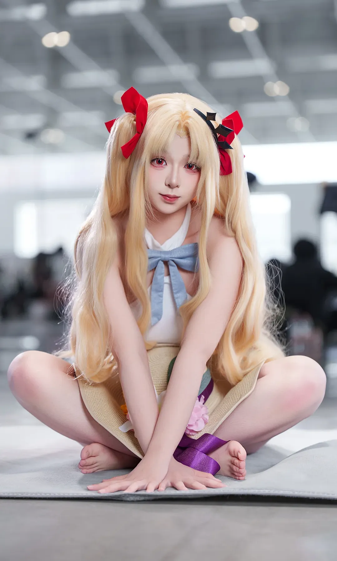 Anime-style photography, Fate/Grand Order, Eresh cosplay, Swimsuit convention photos, Space Ereshkigal cosplay - Image 1