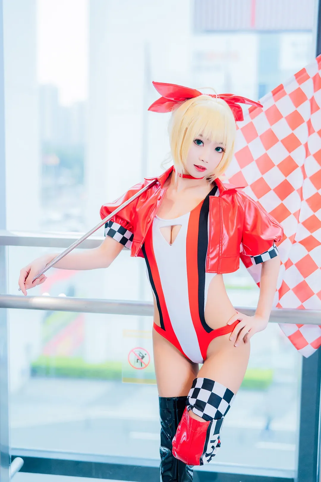 漫展返图, 广州漫展, fgo, 尼禄cos, 赛车服cos - 第1张