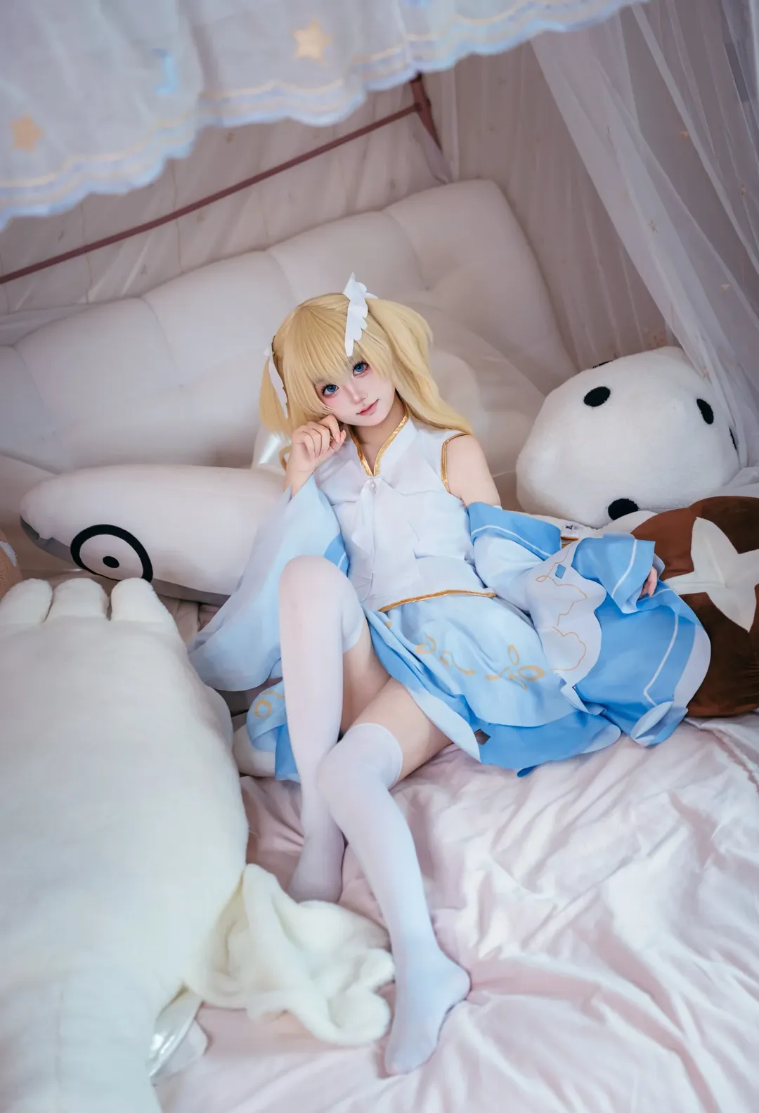 白雪乃愛 コスプレ, エンジェルビーツ, ゆずソフト, ギャルゲーム, 白タイツコスプレ - 1枚目