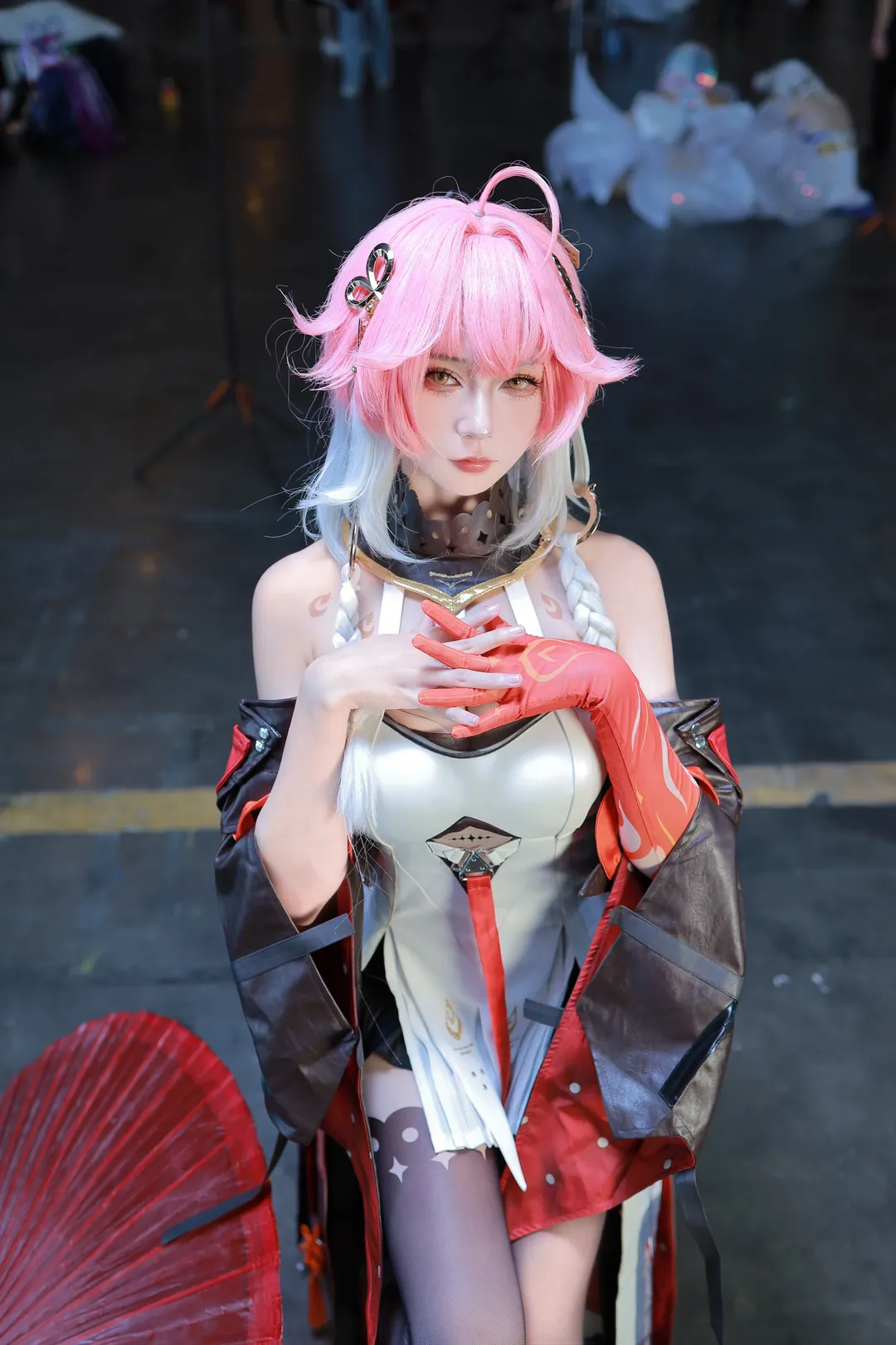 鸣潮, cosplay, 漫展返图, 长离cos, 黑色丝袜 - 第2张