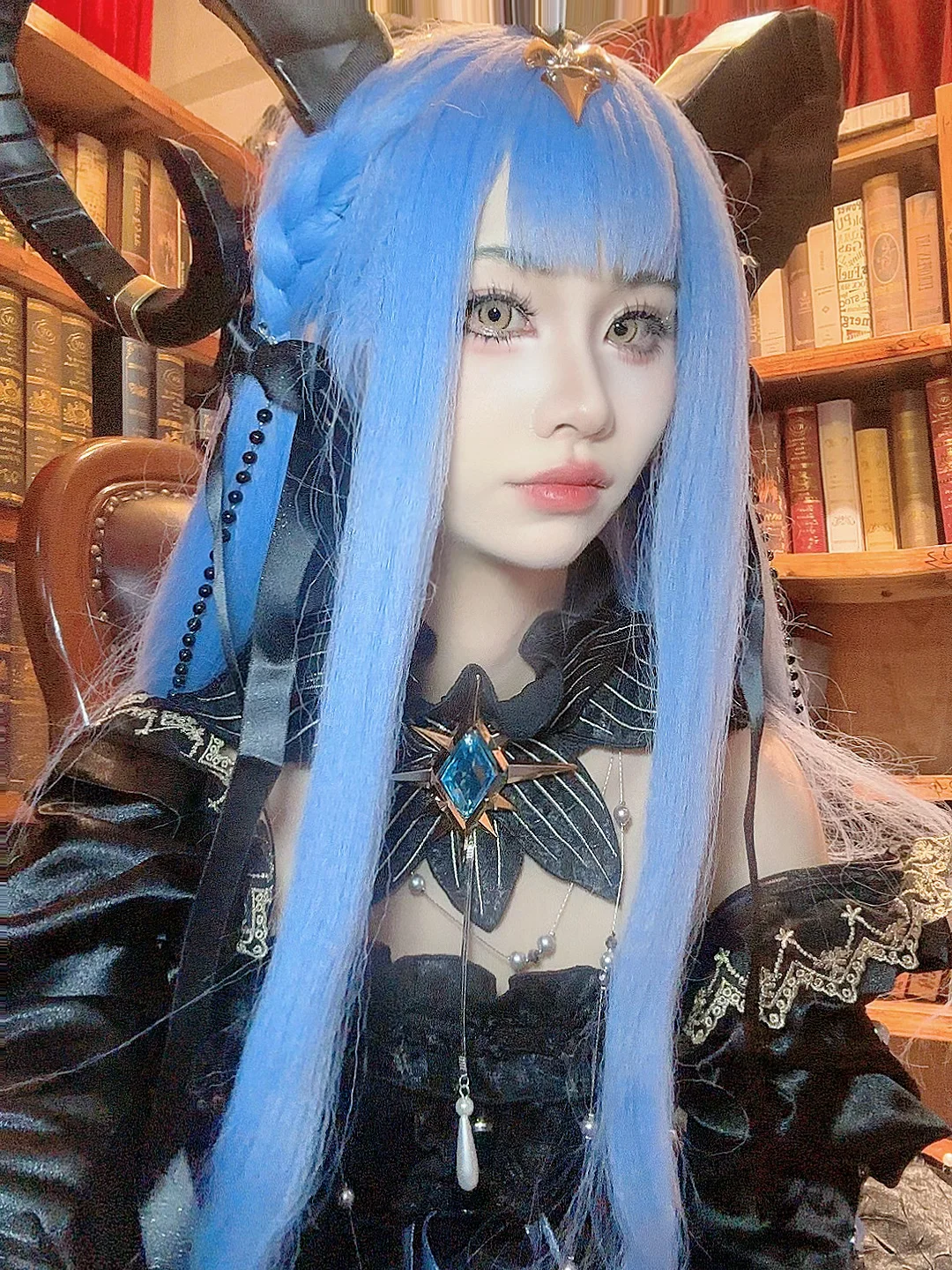 丰川祥子cos, AveMujica, 蓝色假发, 哥特风cosplay, 团片拍摄 - 第2张