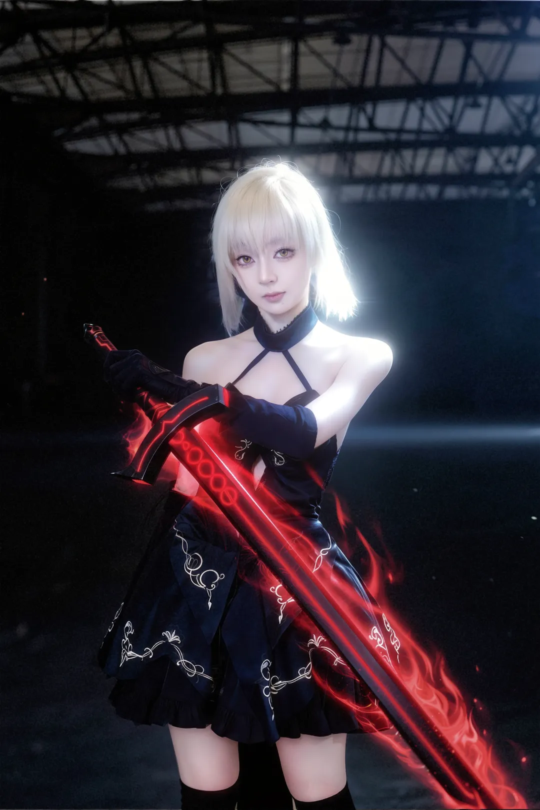 FGO, 黑丝穿搭, 黑sabercos, CJ场照, 战损风格 - 第5张