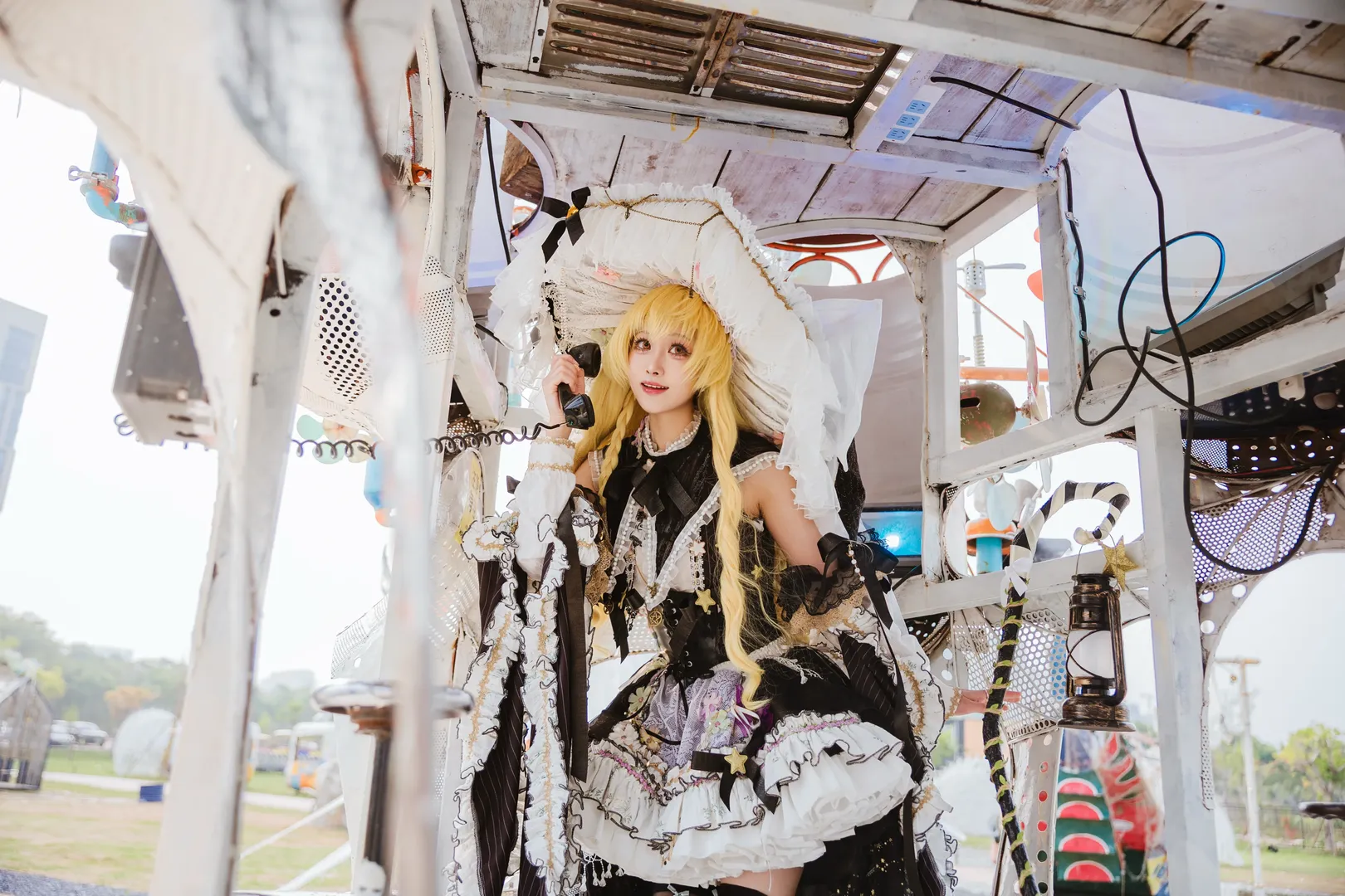Outdoor photography, Stocking outfit, Gothic Lolita, Wasteland-style portrait, Touhou Project cosplay - Image 4