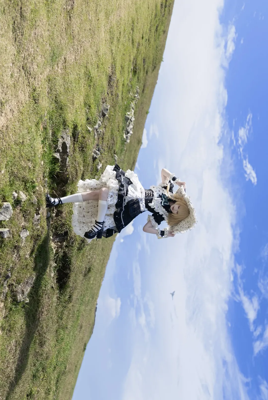 コスプレ写真, アウトドア撮影, 魔理沙コスプレ, 東方Project, 白ストッキング - 3枚目
