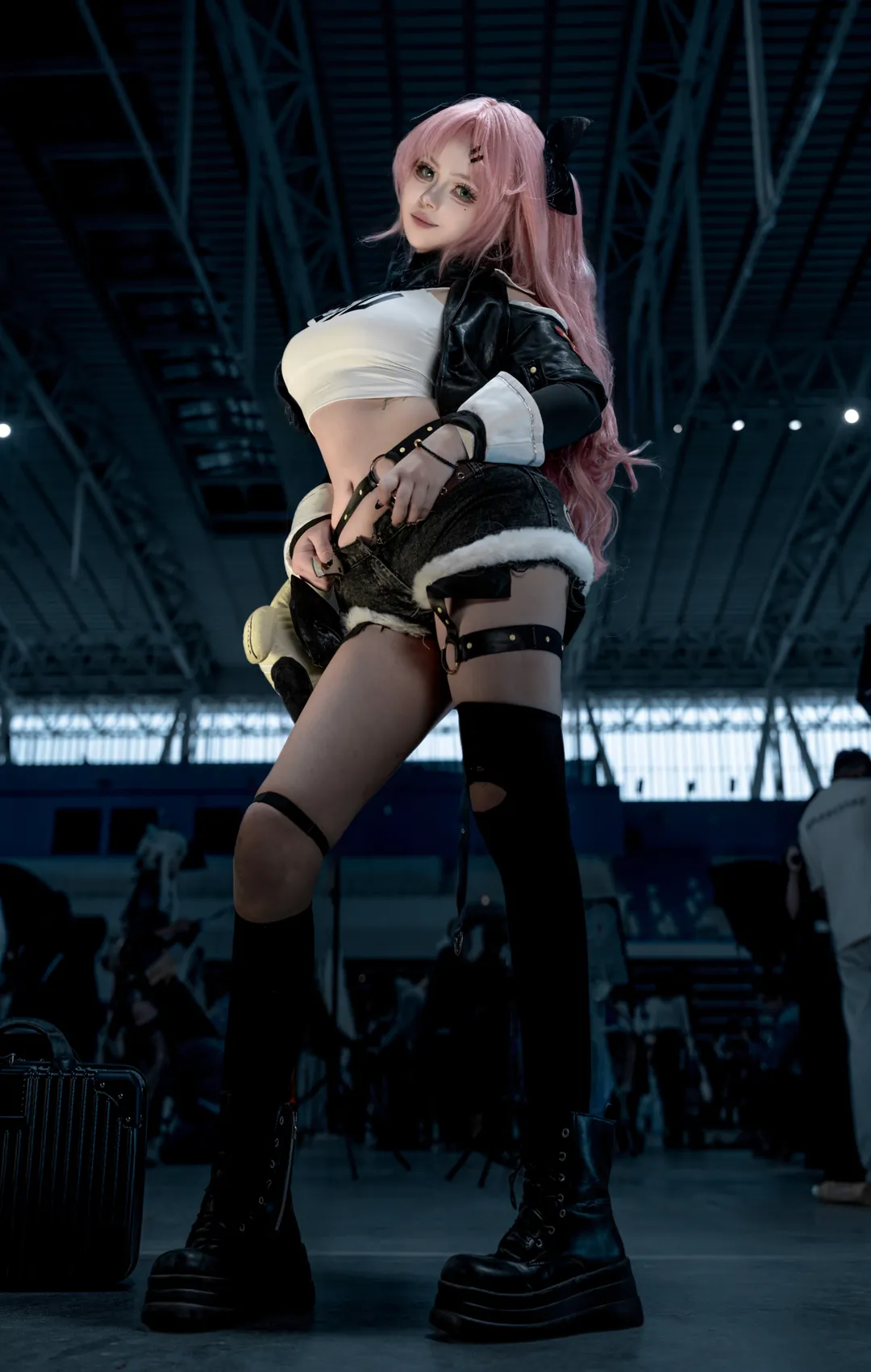 Zenless Zone Zero, Convention photography, Anime-style fashion, Stocking outfit, Nico cosplay - Image 1