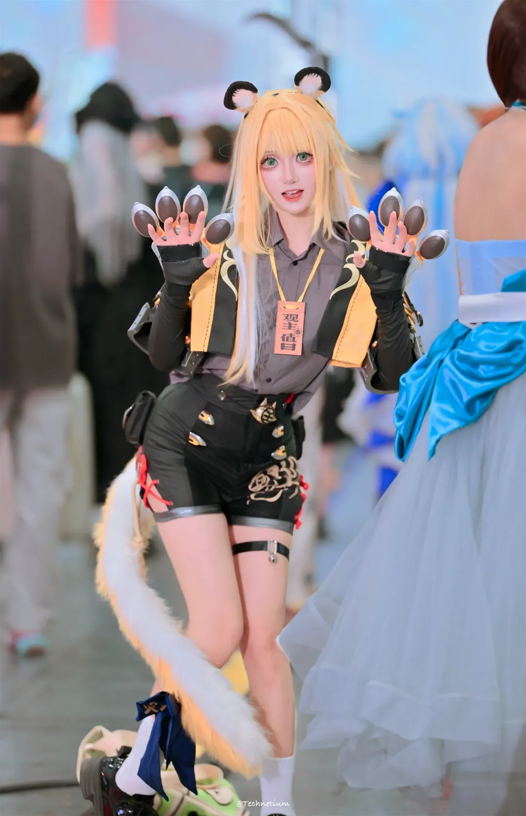 Zenless Zone Zero, Convention photos, Ju Fufu cosplay, Casual cosplay, Beast tail
