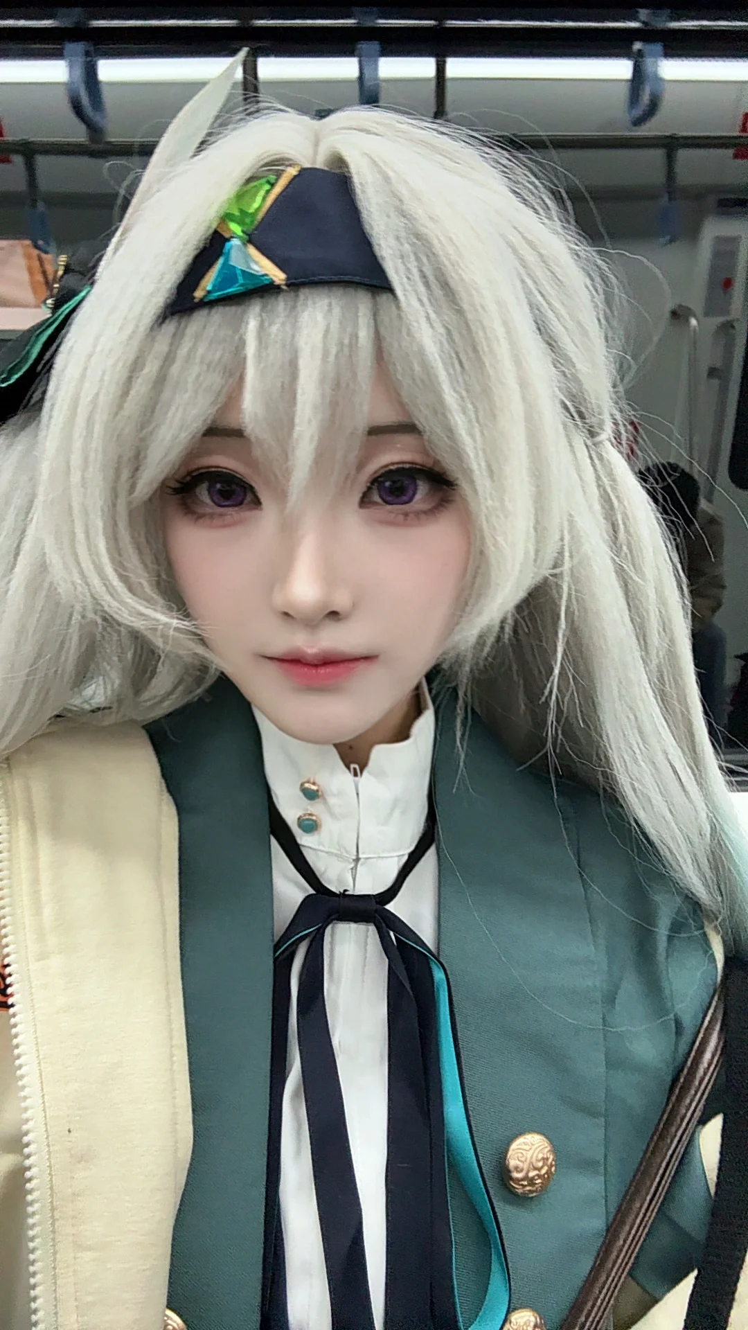 崩坏星穹铁道, 流萤cos, cosplay日常, 外景写真, 银白发色 - 第1张