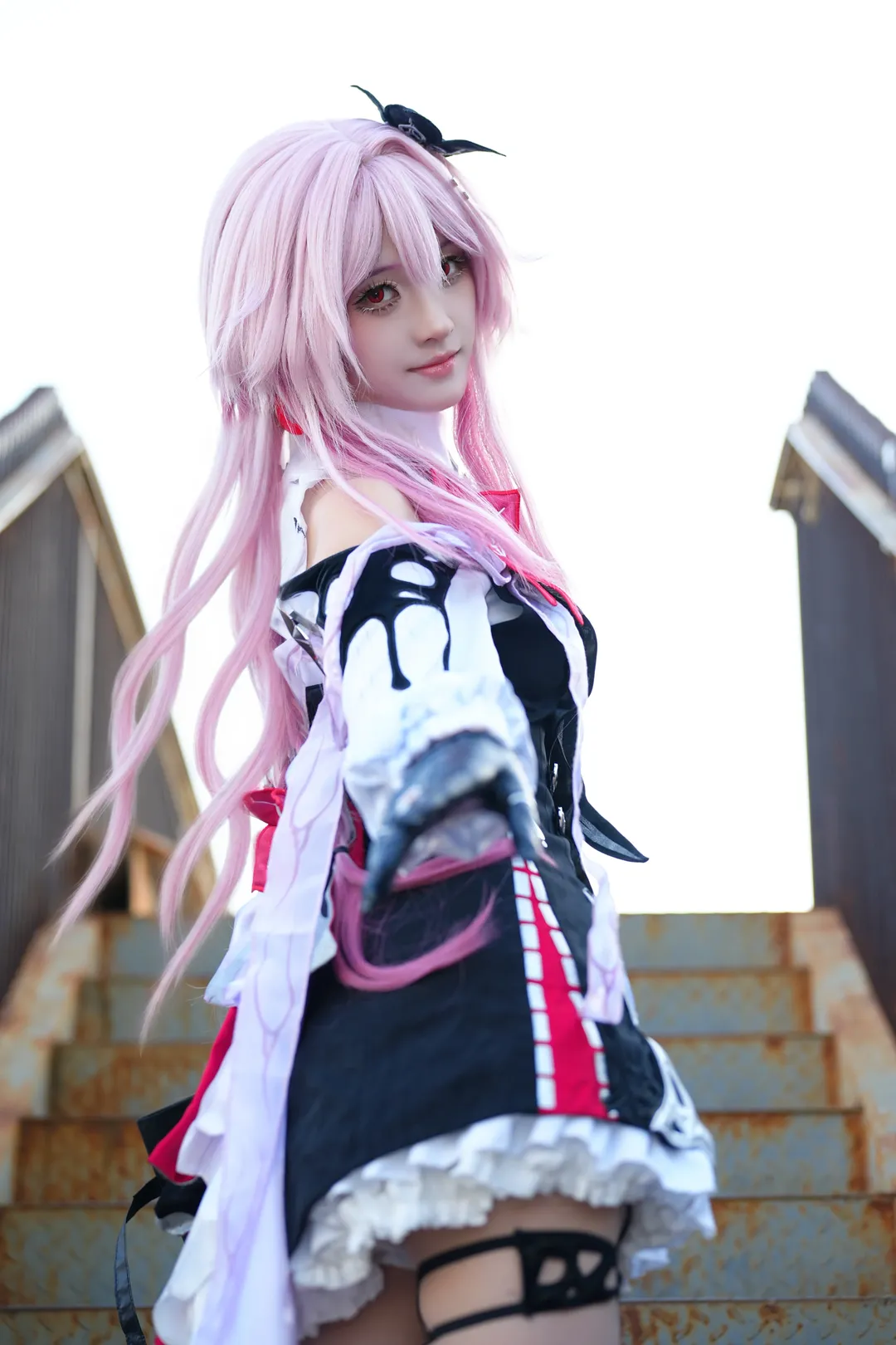 崩坏星穹铁道, 长夜月cos, 假发造型, 漫展正片, cosplay户外摄影 - 第1张