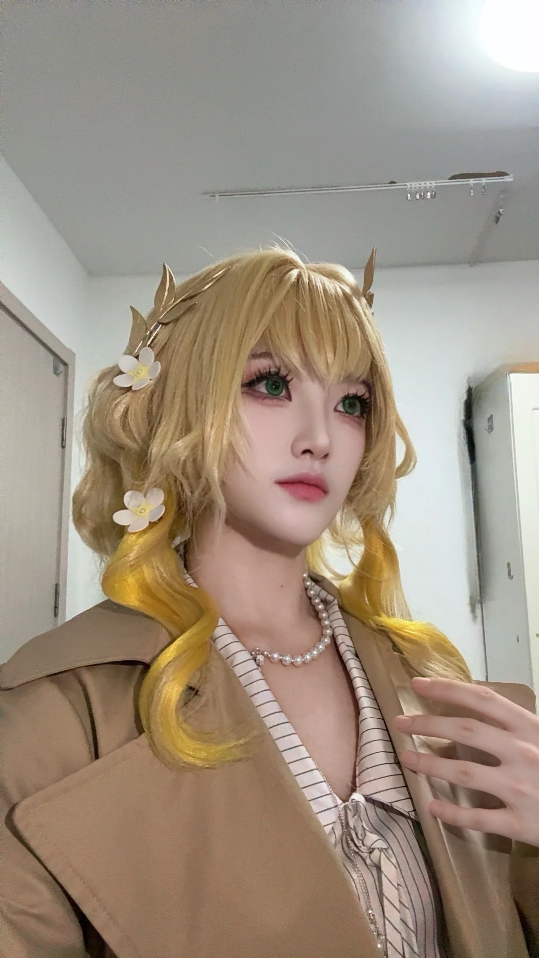 阿格莱雅cos, 崩坏星穹铁道, 私设cos, cosplay穿搭, 金发绿瞳