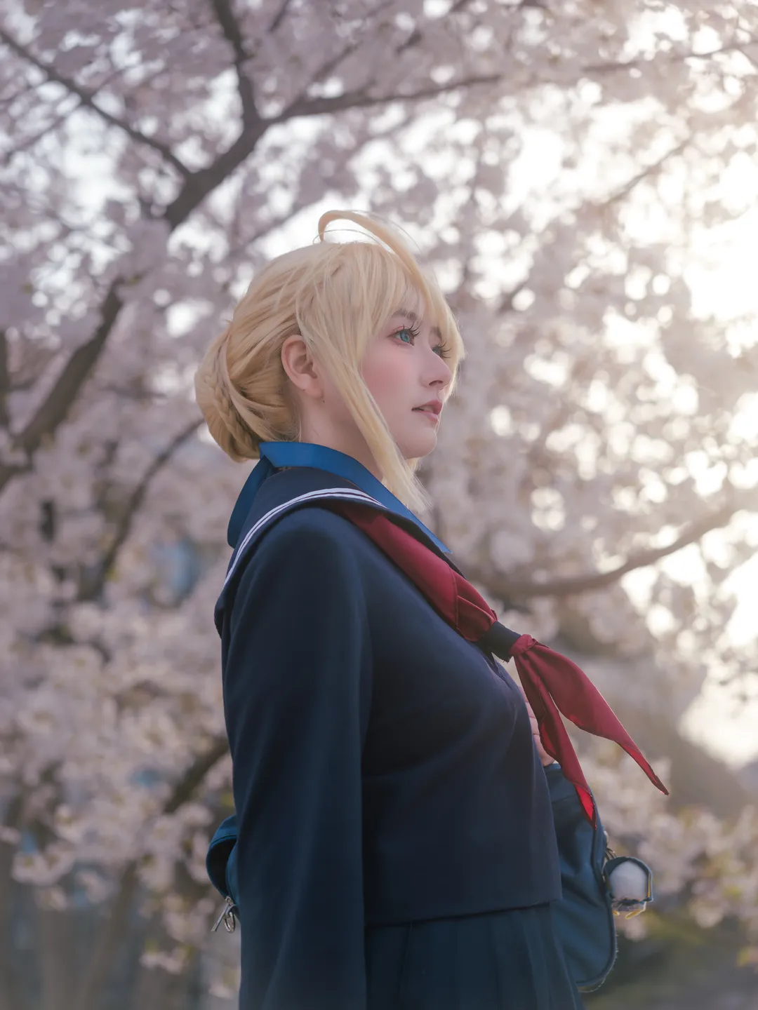 阿尔托莉雅cos, Fate, JK制服, 白丝穿搭, 樱花写真 - 第6张