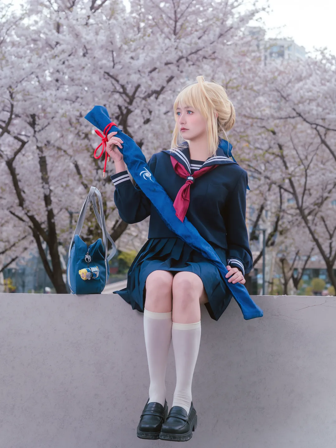 阿尔托莉雅cos, Fate, 白丝, 樱花外景, 水手服 - 第4张