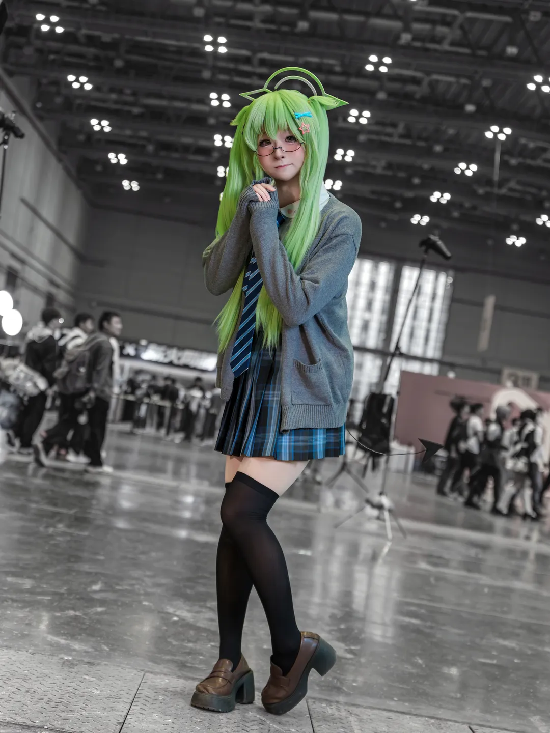 Blue Archive, Convention photos, Cosplay photography, Preppy style outfit, Nozomi Cosplay - Image 3