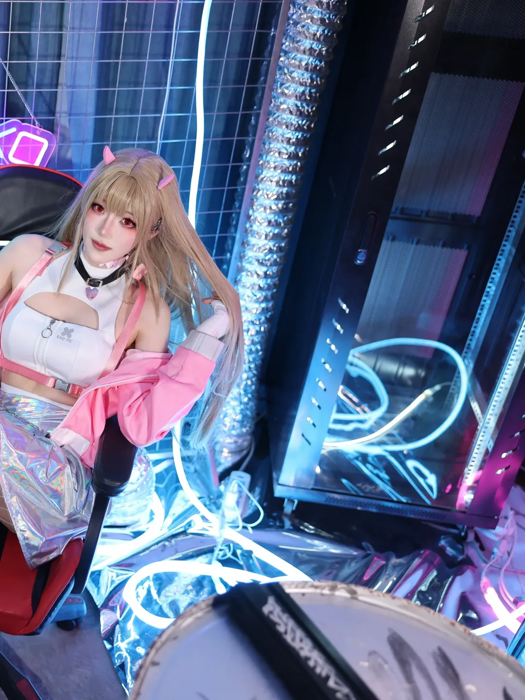 赛博朋克, 电竞少女, 胜利女神NIKKE, 毒蛇cos, 白色渔网袜 - 第2张