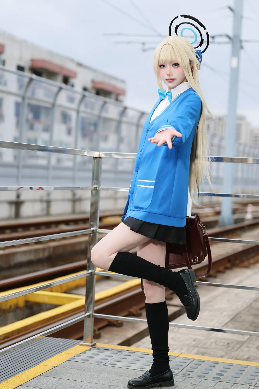 蔚藍檔案, JK制服, 飛鳥馬時cos, 過膝襪穿搭, 車站拍攝