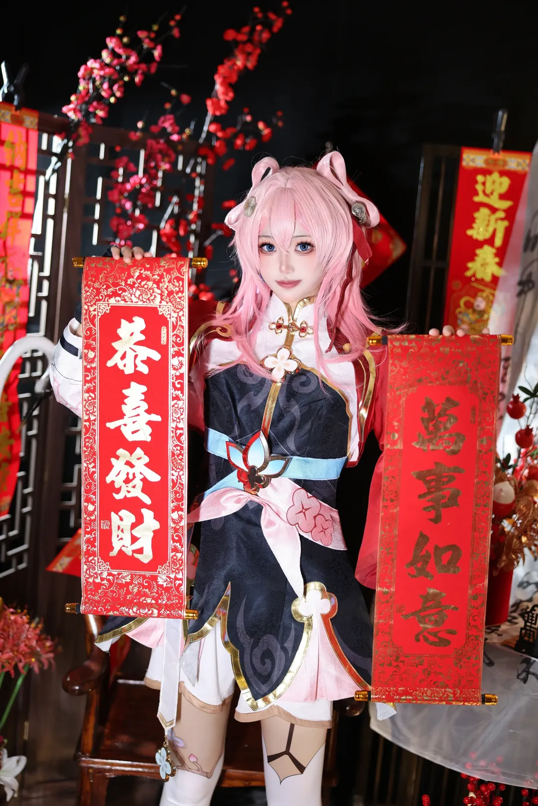Honkai: Star Rail, March 7th cosplay, Chinese-style photography, New Year cosplay, Anime New Year