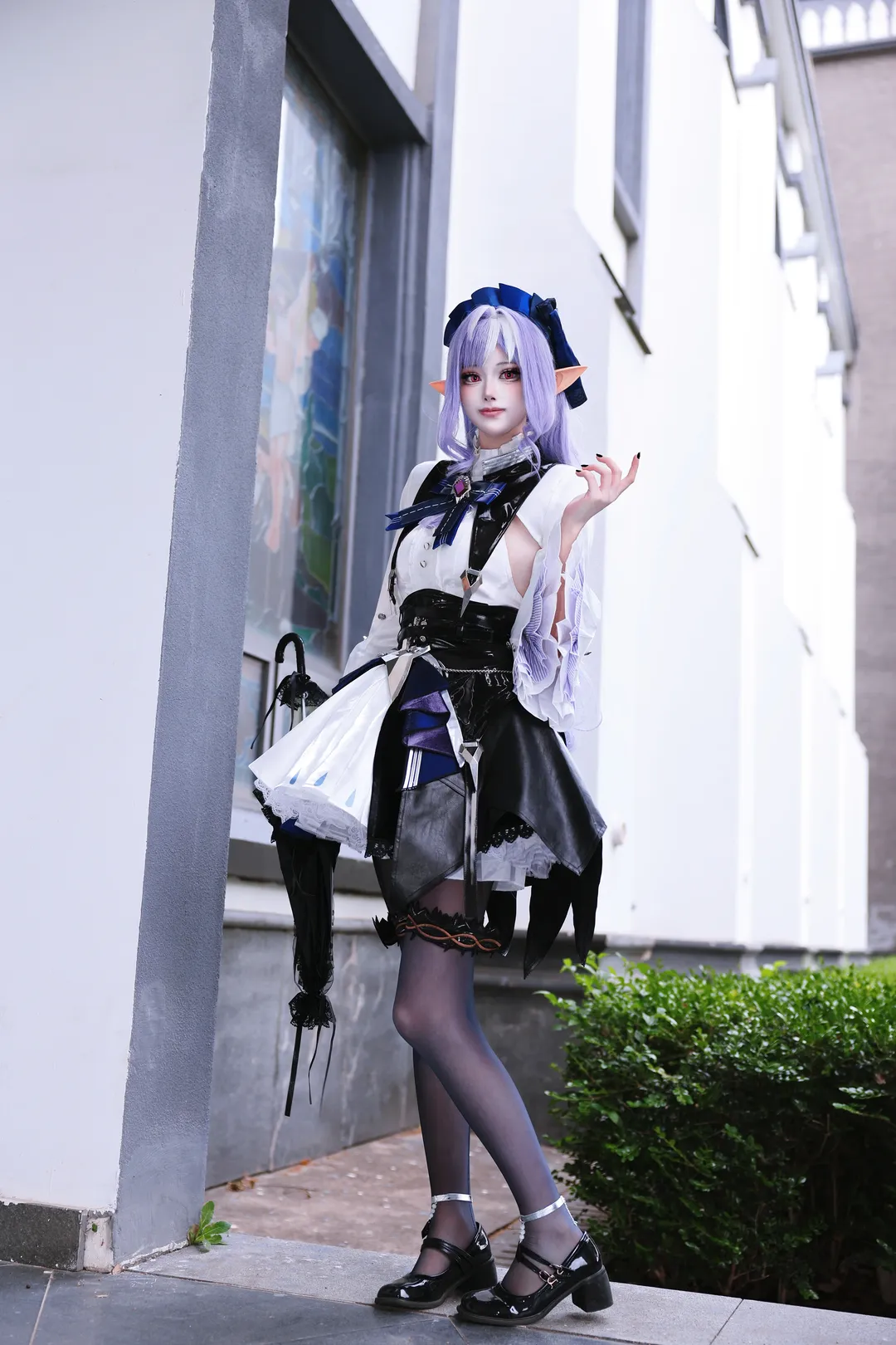 ゼンレスゾーンゼロ, ビビアン コスプレ, ロケーション撮影, エルフ耳コーデ, 黒タイツ - 2枚目