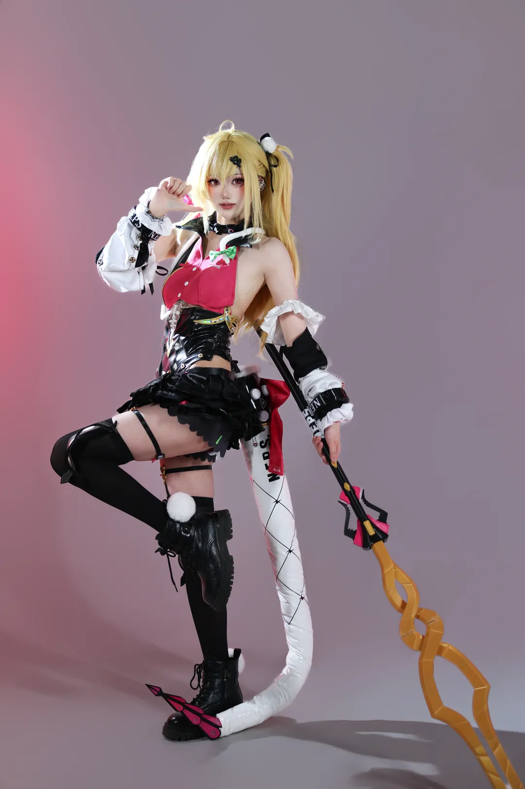 绝区零, 希希芙cos, 二次元cosplay, 金发双马尾, 棚拍写真
