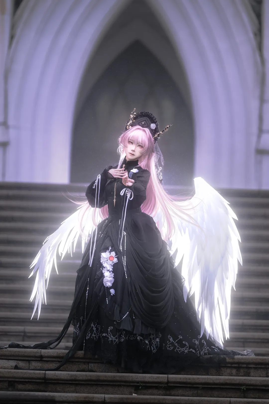 明日方舟, 特蕾西娅cos, 哥特风cosplay, 魔王追悼cos, 白色翅膀cos