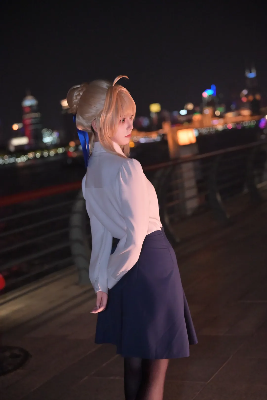 コスプレ, Fate/Grand Order, アルトリア コスプレ, 夜景ポートレート, 黒ストッキング