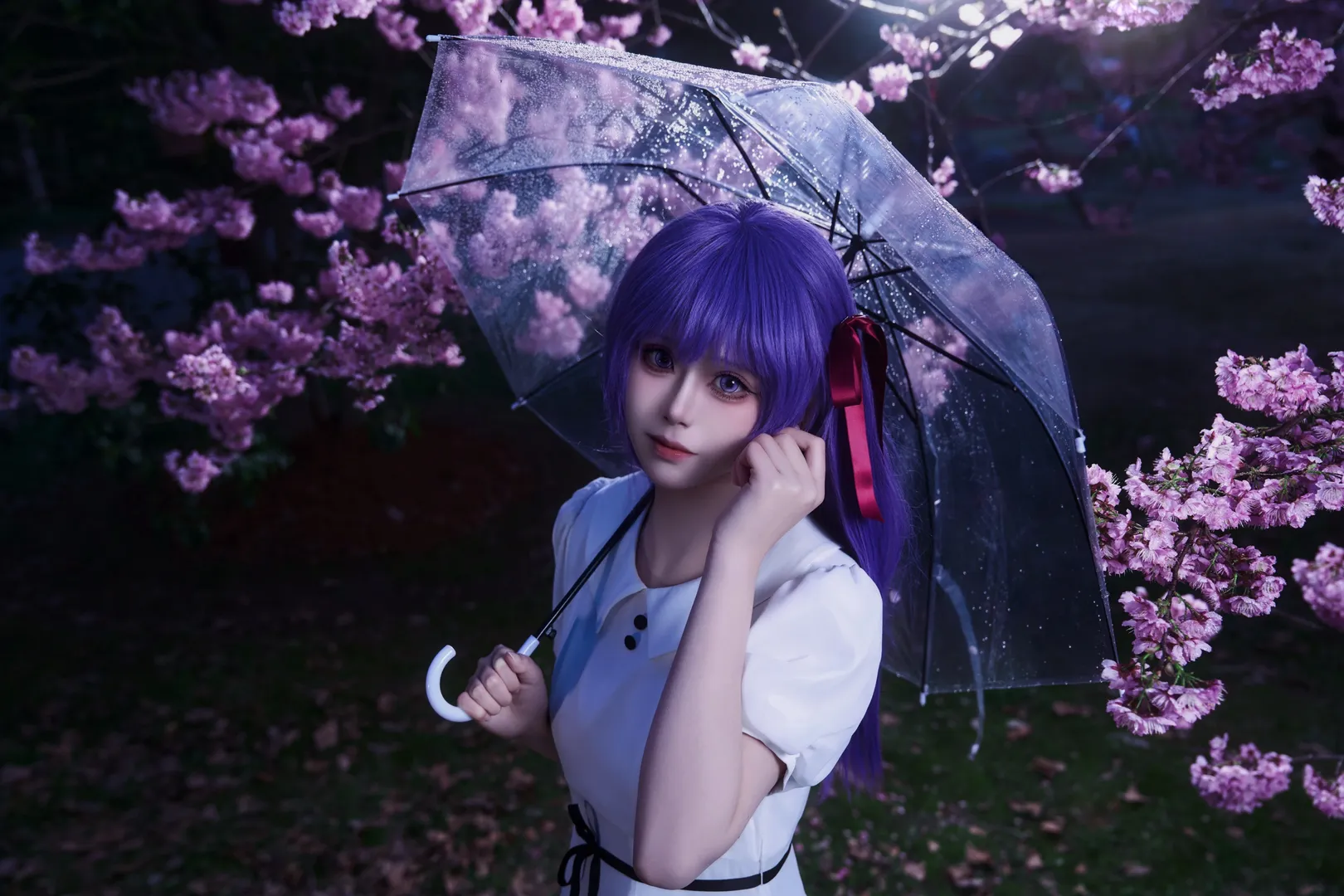 间桐樱cos, fate, fgo cosplay, 夜樱写真, 透明伞氛围感 - 第3张