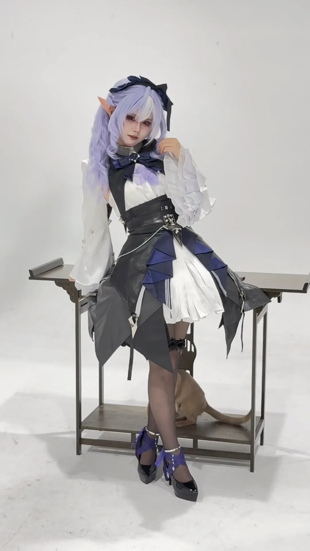 Zenless Zone Zero, Vivian cosplay, Cosplay behind-the-scenes, Stocking outfit, Cat content