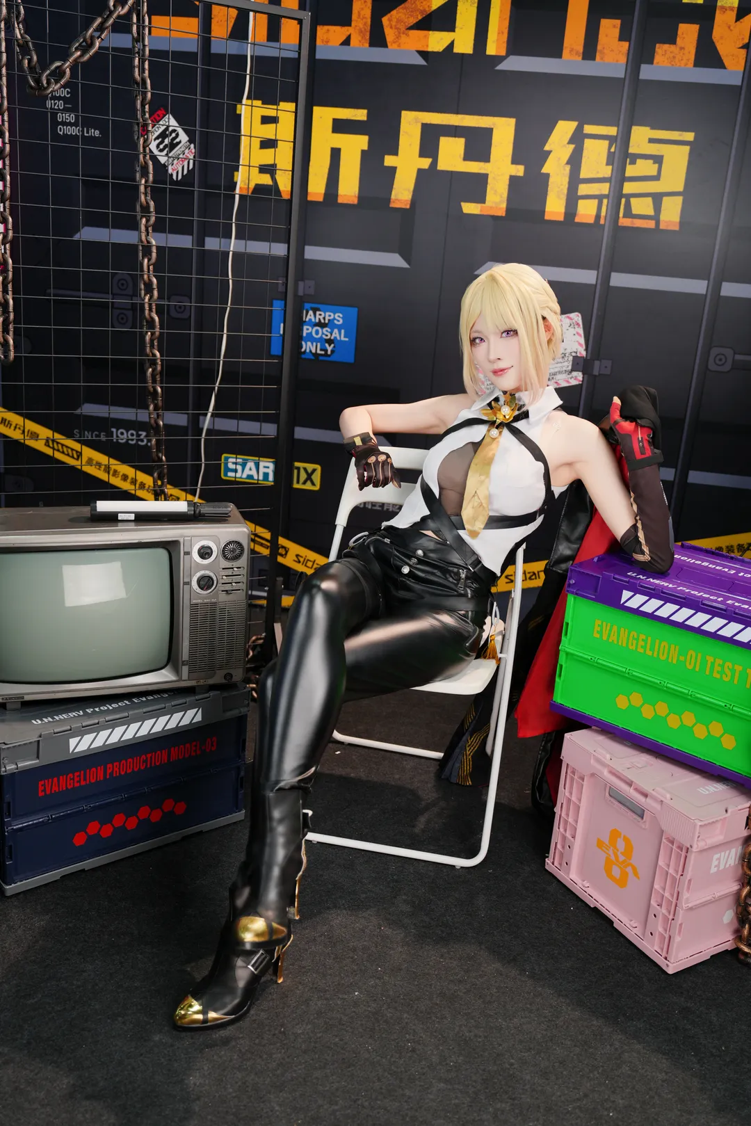 絕區零, cosplay, 漫展返圖, 伊芙琳cos, 皮褲穿搭 - 第15張