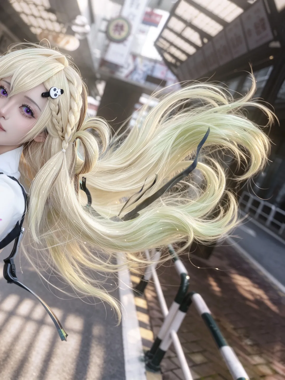 鸣潮, 琳奈cos, 街头摄影, cosplay正片, 金发造型 - 第2张