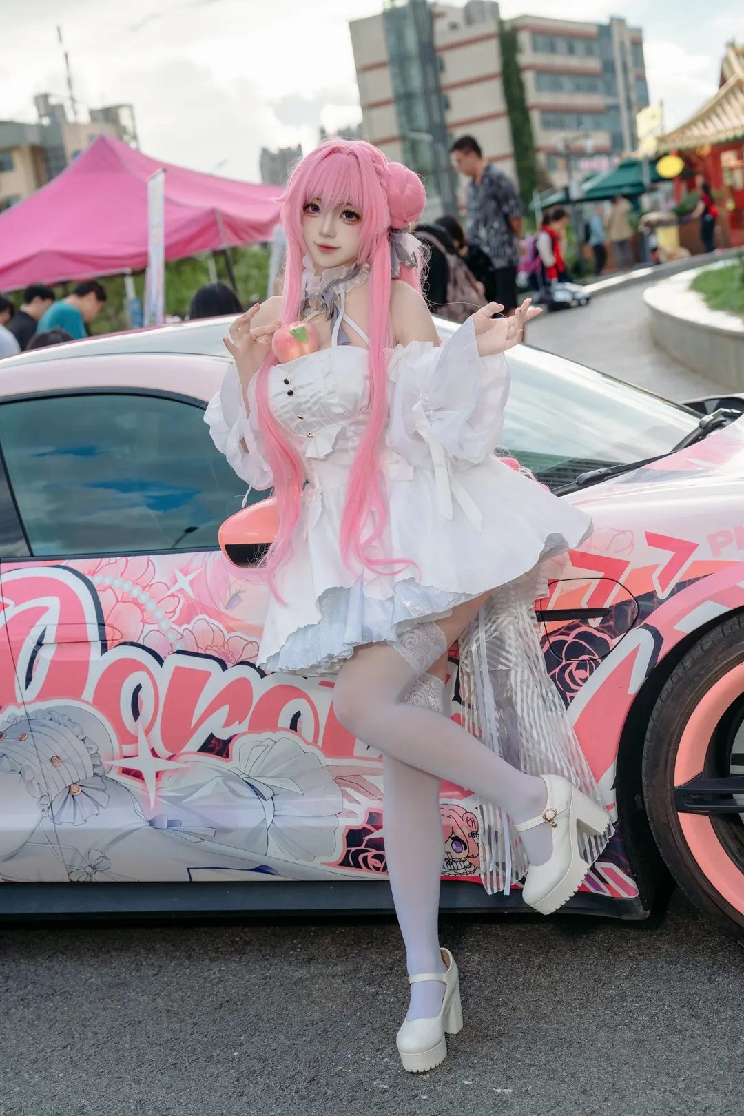 胜利女神新的希望, 桃乐丝cos, 白丝cosplay, 线下漫展, 痛车巡礼 - 第2张