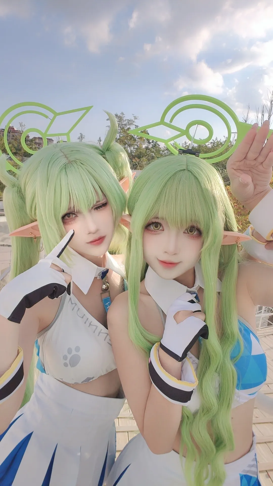 Blue Archive, Outdoor photography, Wig styling, Duo cosplay, Highlander Twins Cosplay