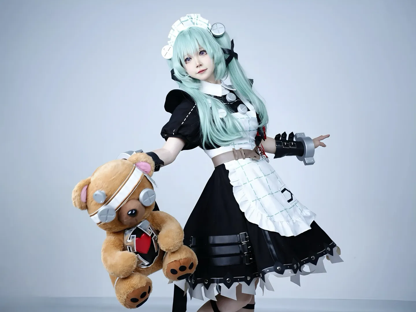ゼンレスゾーンゼロ, コリン・ウィックス コスプレ, メカメイドコスプレ, テディベアの小道具, コスプレ衣装レンタル - 1枚目