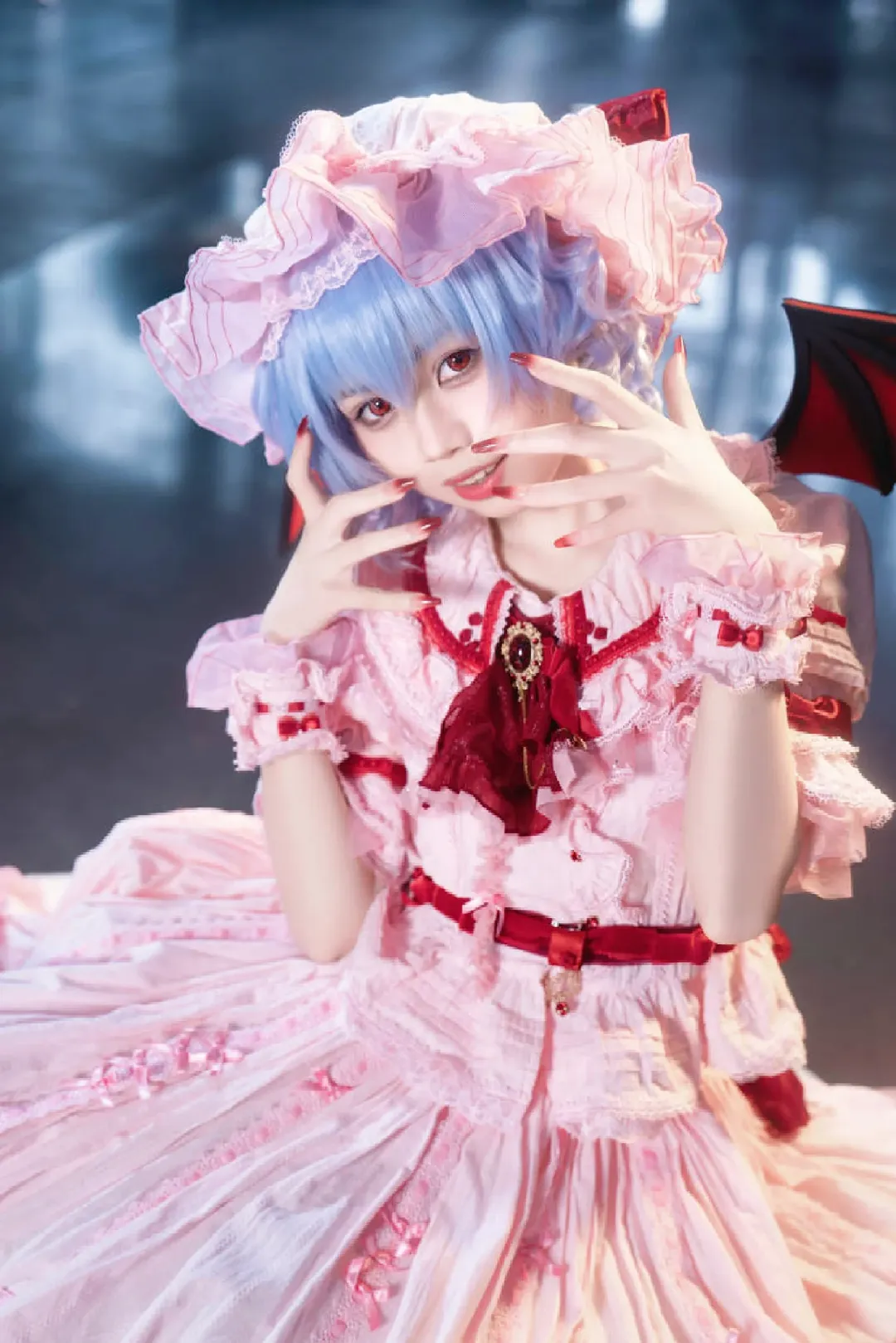 東方Project, レミリアコスプレ, イベント写真, 白ストッキング, アモイ雲鷺CGE - 4枚目