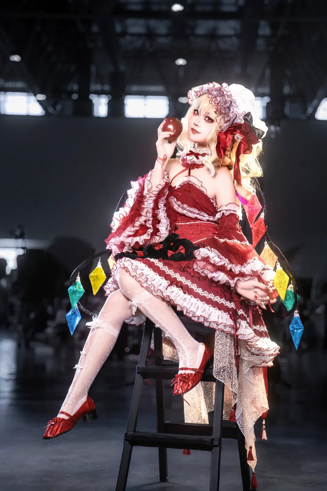 Touhou Project, Anime cosplay, Circular convention photoshoot, Flandre Scarlet cosplay, White lace knee-high socks