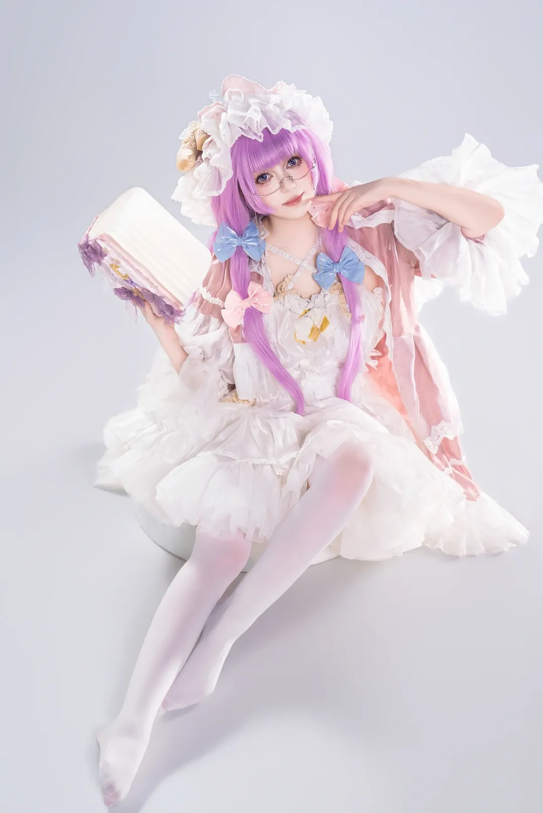 二次元少女, 东方Project, 白棚写真, 帕秋莉诺蕾姬cos, 白丝裤袜 - 第6张