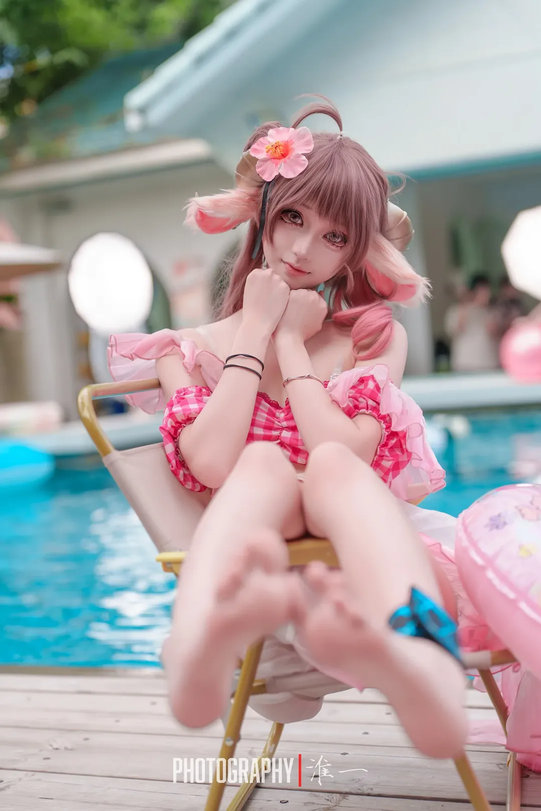 泳装cos, 明日方舟, 泳池写真, 艾雅法拉cos, 粉发 - 第2张