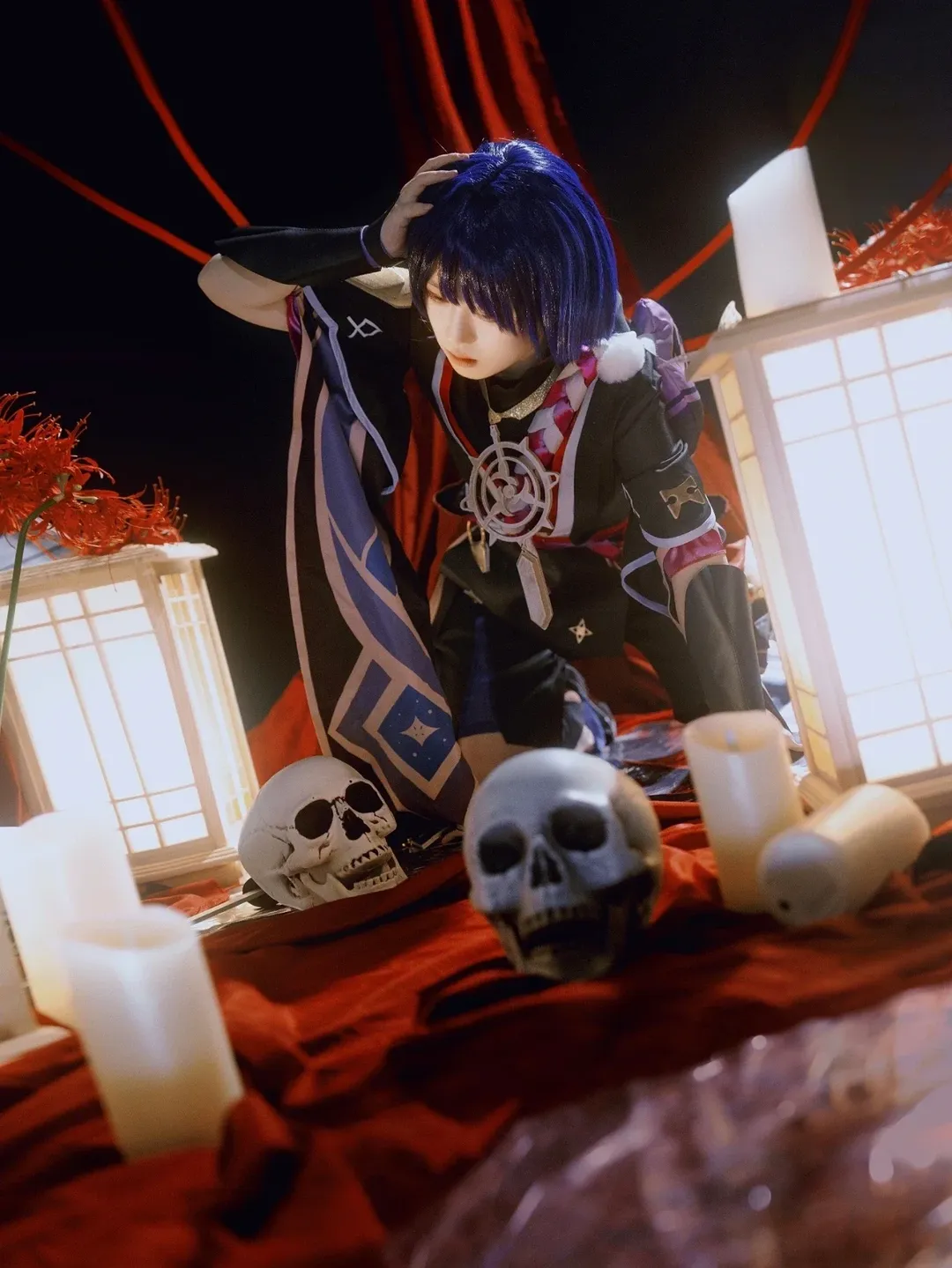 原神, 氛围感cosplay, 流浪者cos, 彼岸花, 黑色过膝袜 - 第1张