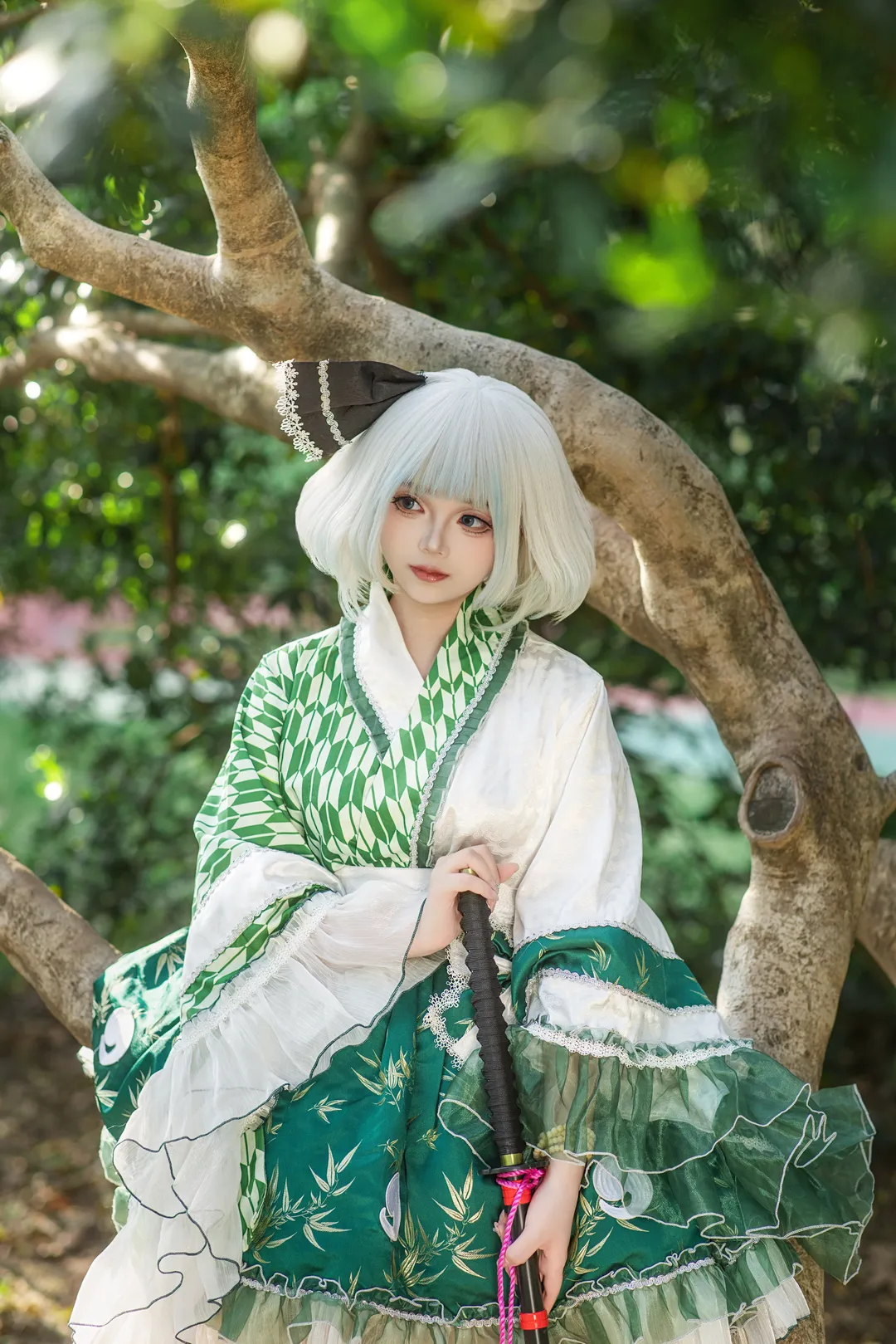 东方Project, 魂魄妖梦cos, 二次元cos, 刀剑道具, 户外森林 - 第2张