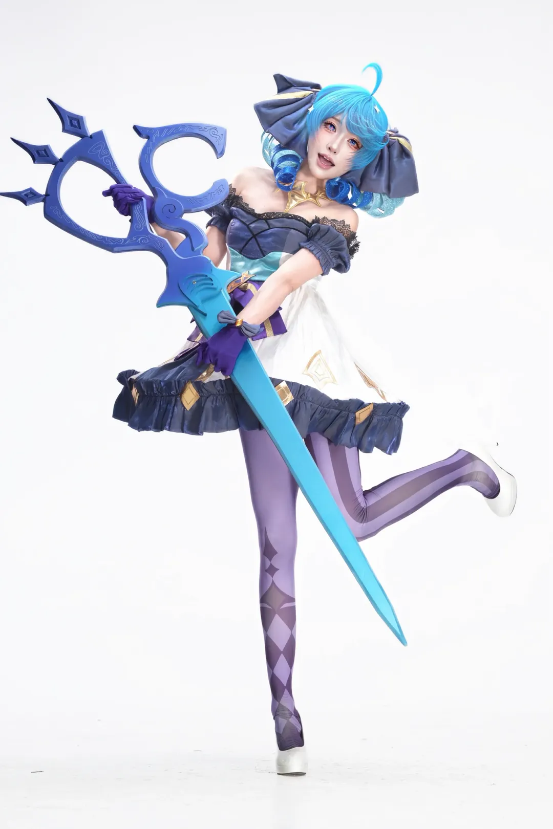 cosplay, 英雄联盟, 格温cos, 紫色丝袜, 动态感正片 - 第13张