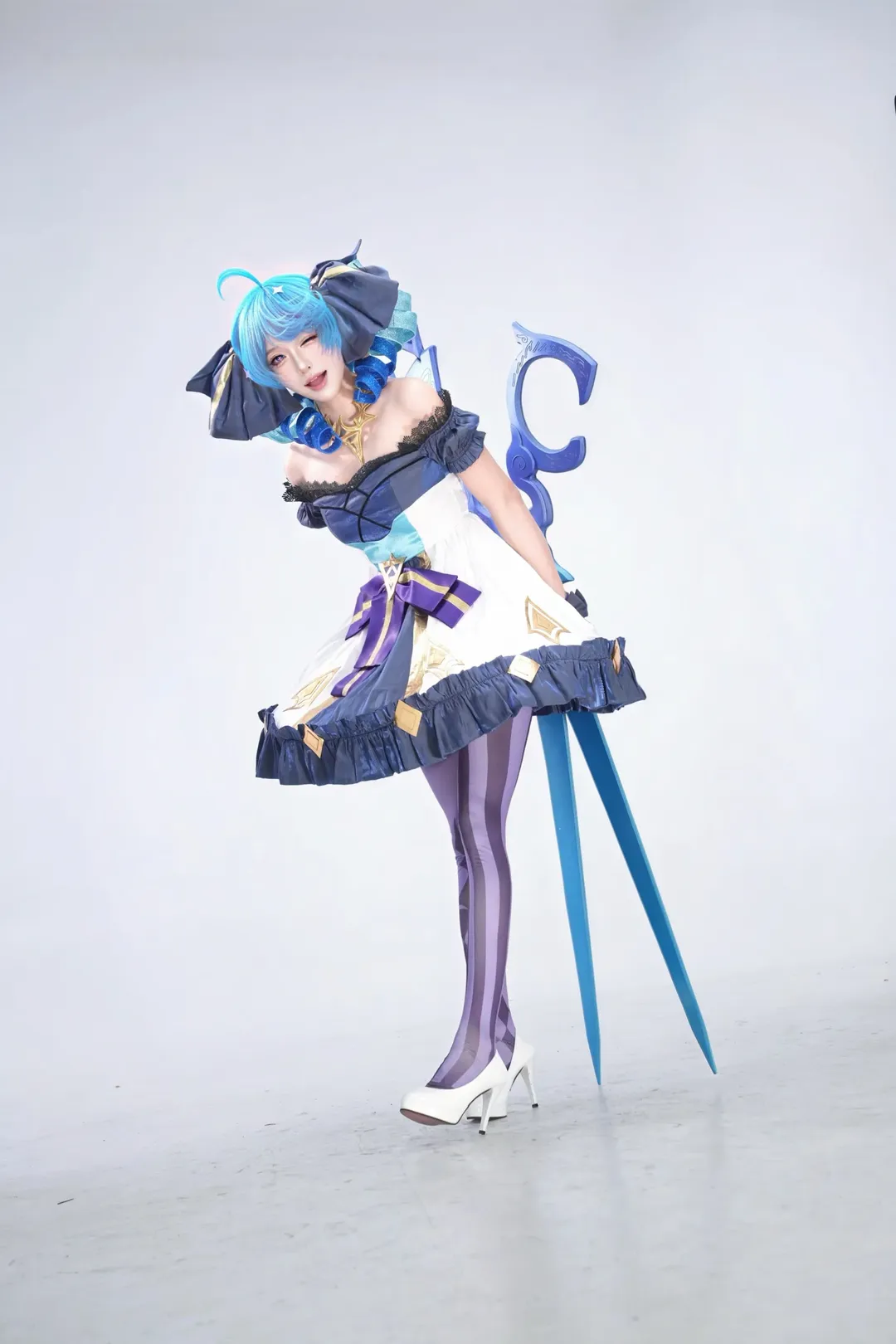 cosplay, 英雄联盟, 格温cos, 紫色丝袜, 动态感正片 - 第3张