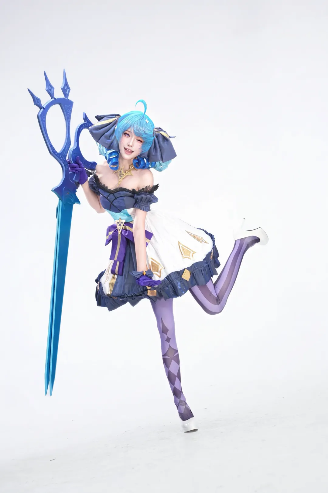 cosplay, 英雄联盟, 格温cos, 紫色丝袜, 动态感正片