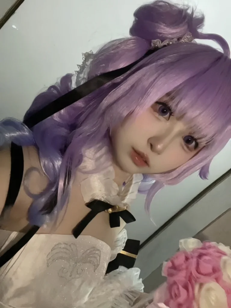 Azur Lane, Unicorn Cosplay, Cosplay sharing, Purple wig, Flash photography vibe - Image 1