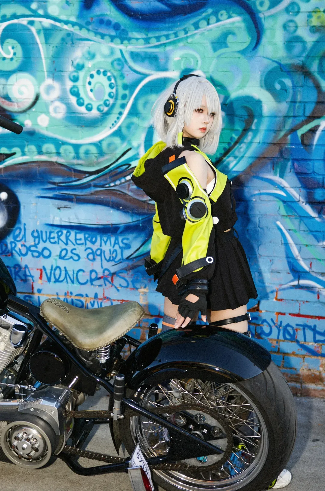 Zenless Zone Zero, Over-the-knee socks outfit, Anby cosplay, American street photography, Overseas cosplayer - Image 4
