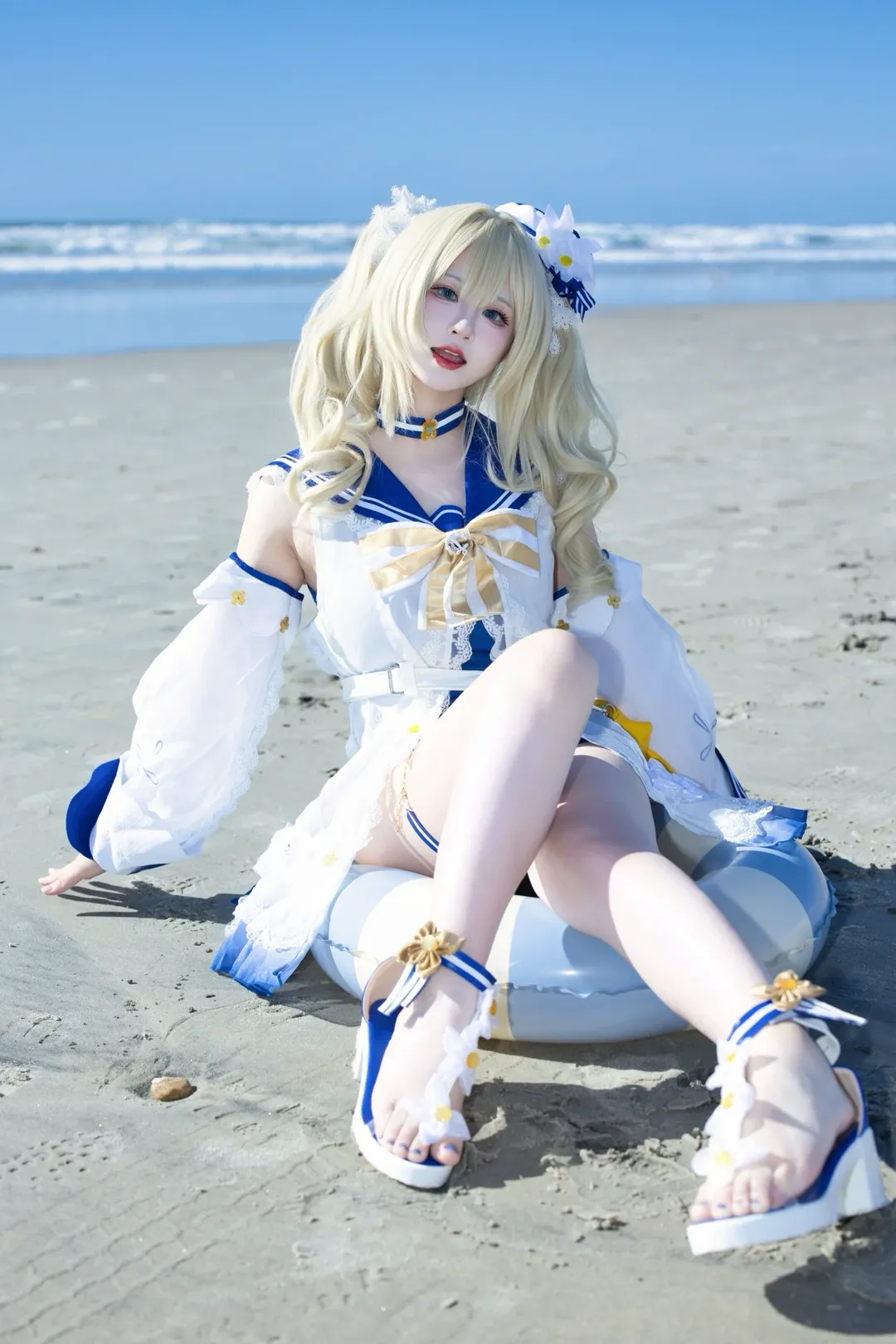 原神, 芭芭拉cos, 泳装cosplay, 水手服穿搭, 夏日海滩 - 第2张